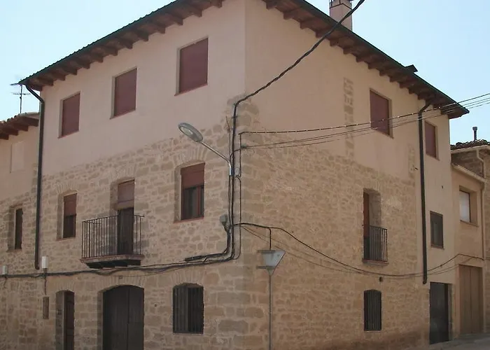 Hotel cerca del colegio: Apartamentos Casa Ferrás